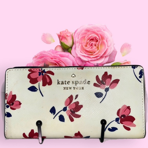 Kate Spade Other - KATE SPADE White Floral Wallet